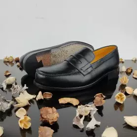 Chaussure de ville Mocassin (MO8-001), en cuir, Marron et noir