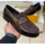 Mocassins Homme en Cuir style Louis Vuitton Noir avec Logo Métallique